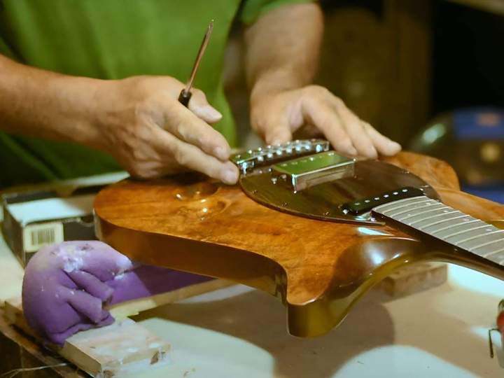 Luthier, Saint-André